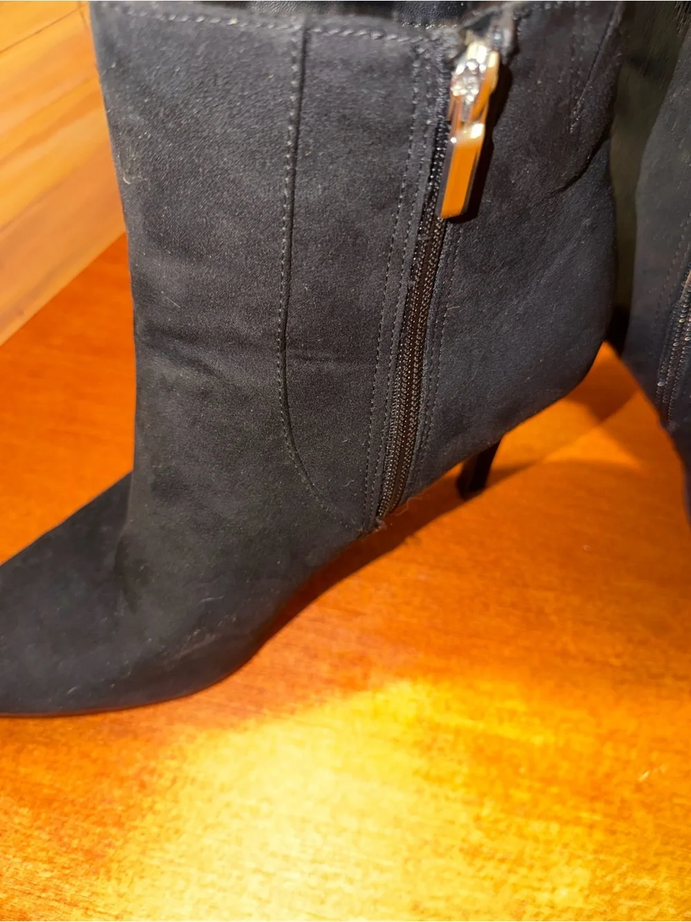 A New Day Boots Pointed Toe Zip Ankle Booties Black Faux Suede Heels Womens 10